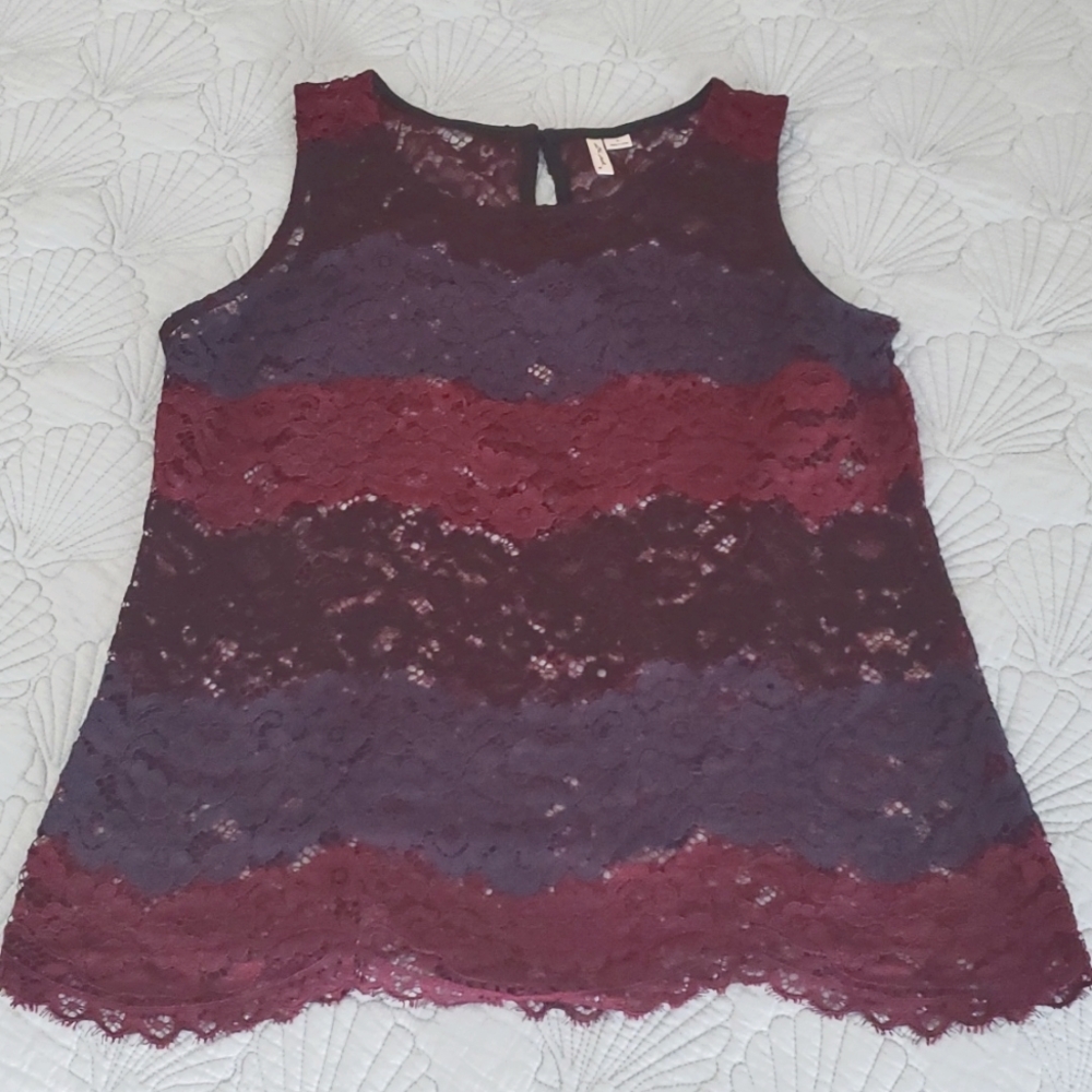 Ultra pink lace top